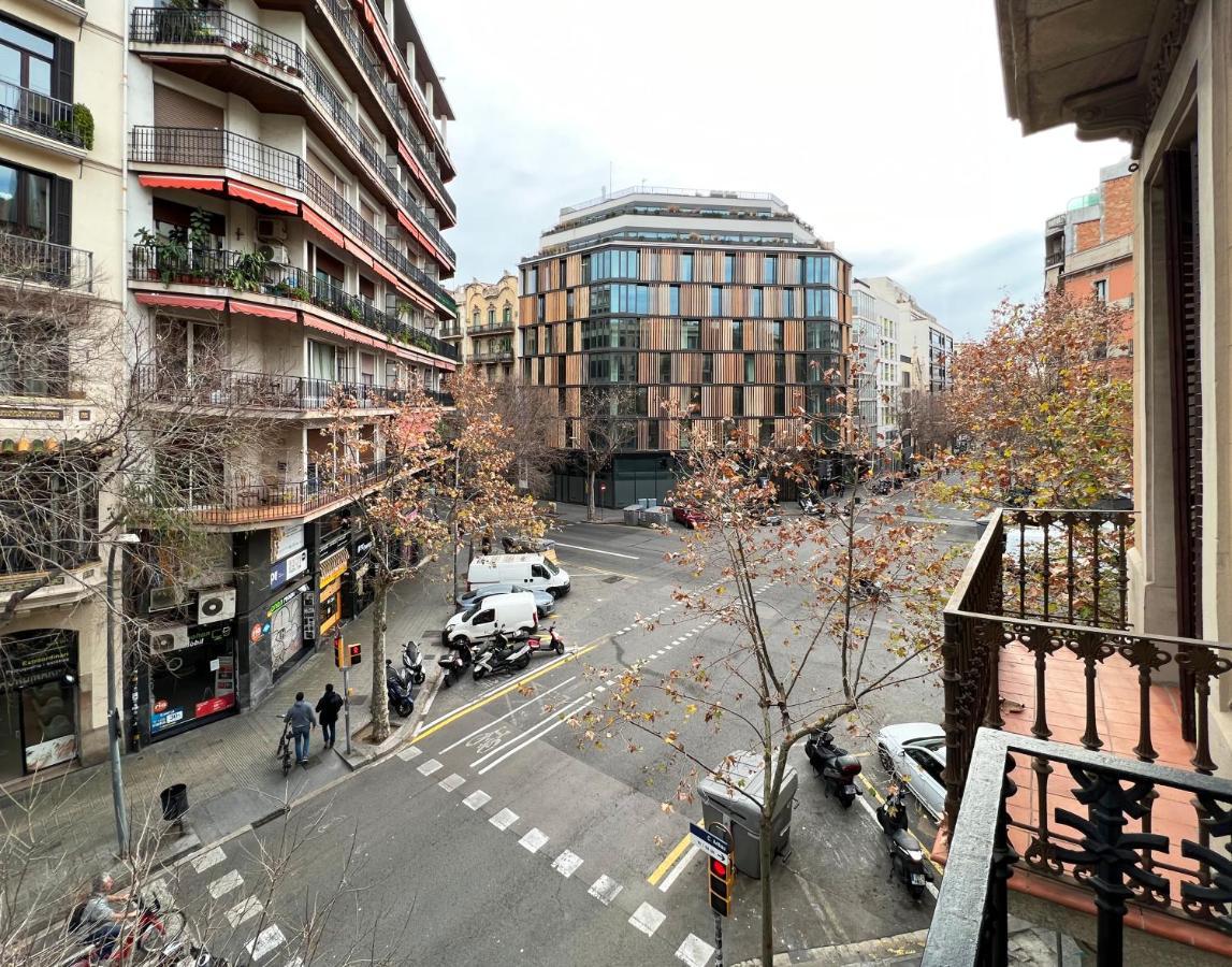 Lolita Bcn Apartment En El Eixample Barcelona Exteriör bild